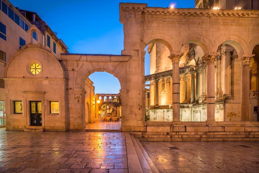 The Palace Collection In Split Centre Экстерьер фото
